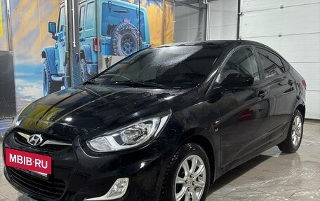 Hyundai Solaris II рестайлинг, 2012 год, 999 999 рублей, 2 фотография