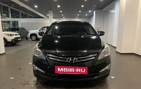 Hyundai Solaris II рестайлинг, 2015 год, 1 086 000 рублей, 8 фотография