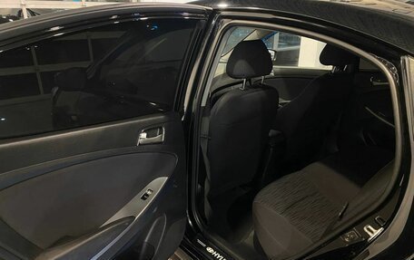 Hyundai Solaris II рестайлинг, 2015 год, 1 086 000 рублей, 23 фотография