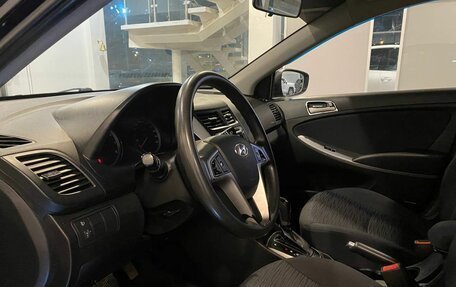 Hyundai Solaris II рестайлинг, 2015 год, 1 086 000 рублей, 22 фотография