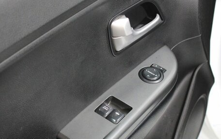 KIA Rio III рестайлинг, 2016 год, 825 000 рублей, 13 фотография