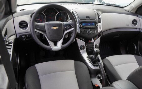 Chevrolet Cruze II, 2013 год, 789 000 рублей, 6 фотография