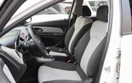 Chevrolet Cruze II, 2013 год, 789 000 рублей, 10 фотография