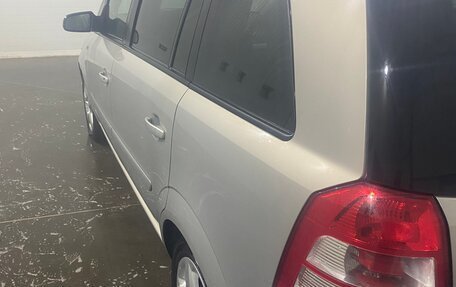 Opel Zafira B, 2008 год, 670 000 рублей, 3 фотография