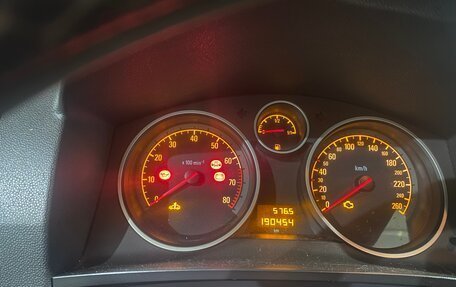 Opel Zafira B, 2008 год, 670 000 рублей, 11 фотография