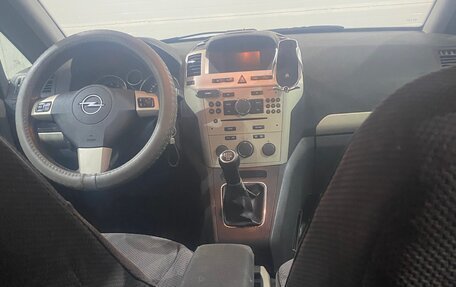 Opel Zafira B, 2008 год, 670 000 рублей, 12 фотография