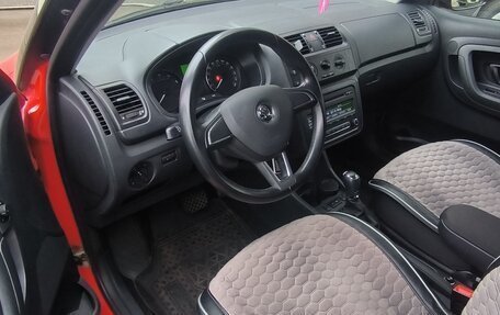 Skoda Fabia II, 2014 год, 1 100 000 рублей, 12 фотография