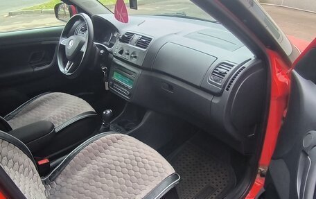 Skoda Fabia II, 2014 год, 1 100 000 рублей, 22 фотография