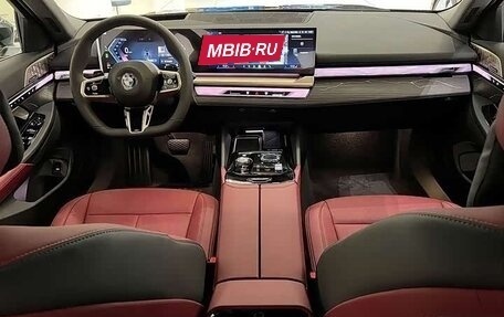 BMW 5 серия, 2025 год, 7 830 000 рублей, 8 фотография