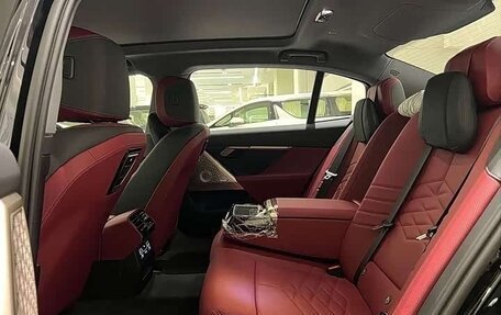 BMW 5 серия, 2025 год, 7 830 000 рублей, 12 фотография