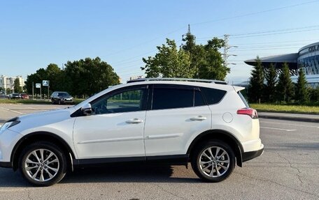 Toyota RAV4, 2019 год, 3 550 000 рублей, 8 фотография