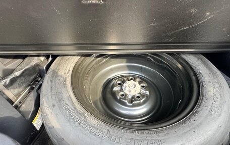 Toyota RAV4, 2019 год, 3 550 000 рублей, 21 фотография