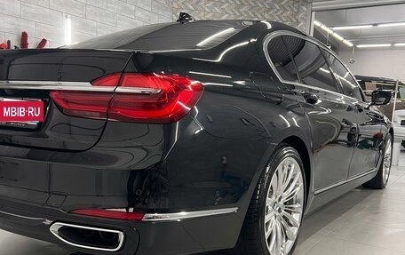 BMW 7 серия, 2018 год, 7 250 000 рублей, 4 фотография