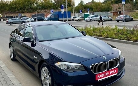 BMW 5 серия, 2011 год, 1 840 000 рублей, 7 фотография