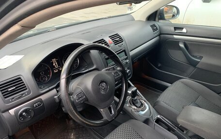 Volkswagen Jetta VI, 2010 год, 460 000 рублей, 5 фотография