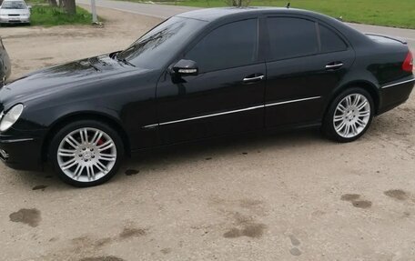 Mercedes-Benz E-Класс, 2008 год, 1 600 000 рублей, 12 фотография