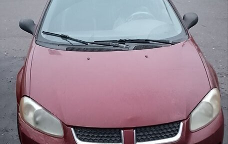 Dodge Stratus II, 2004 год, 400 000 рублей, 1 фотография