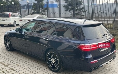 Mercedes-Benz E-Класс, 2019 год, 6 500 000 рублей, 5 фотография