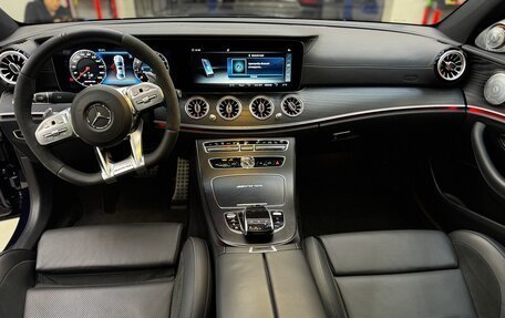 Mercedes-Benz E-Класс AMG, 2018 год, 7 000 000 рублей, 7 фотография