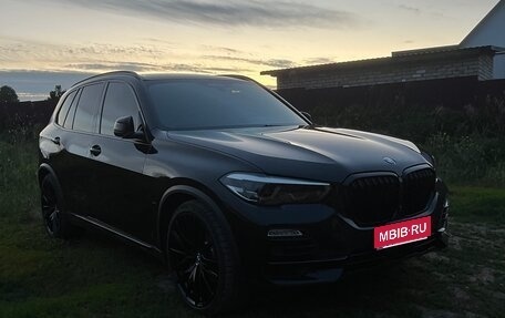 BMW X5, 2019 год, 6 214 000 рублей, 2 фотография
