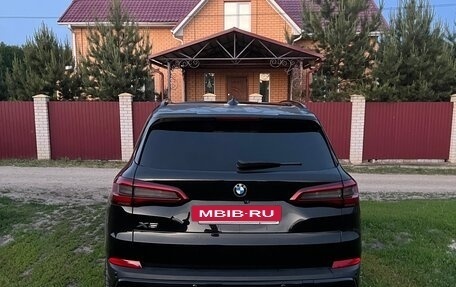 BMW X5, 2019 год, 6 214 000 рублей, 5 фотография