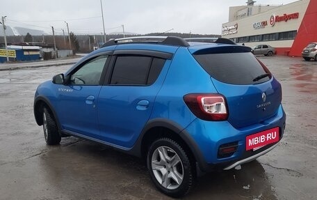 Renault Sandero II рестайлинг, 2020 год, 1 280 000 рублей, 2 фотография