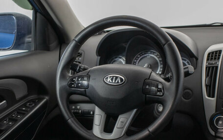 KIA cee'd I рестайлинг, 2011 год, 690 000 рублей, 15 фотография