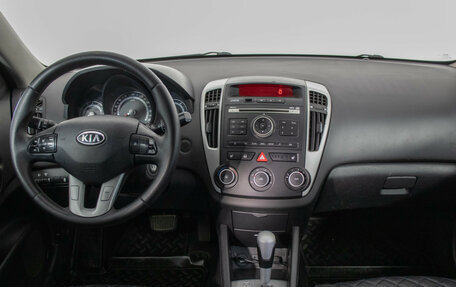 KIA cee'd I рестайлинг, 2011 год, 690 000 рублей, 13 фотография