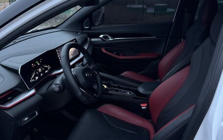 Geely Coolray I, 2024 год, 2 300 000 рублей, 9 фотография