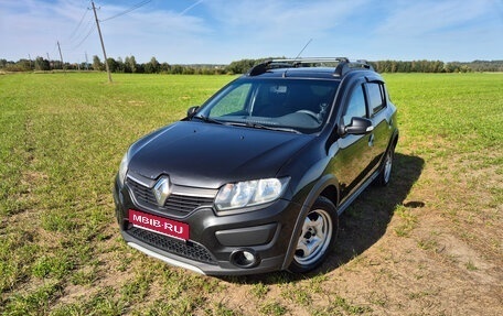 Renault Sandero II рестайлинг, 2016 год, 700 000 рублей, 1 фотография