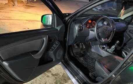 Renault Duster I рестайлинг, 2013 год, 1 300 000 рублей, 6 фотография