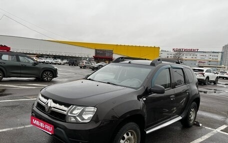 Renault Duster I рестайлинг, 2015 год, 800 000 рублей, 2 фотография