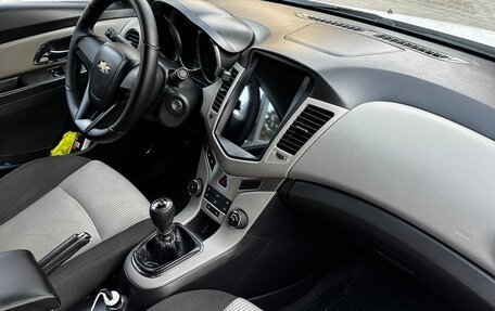 Chevrolet Cruze II, 2012 год, 820 000 рублей, 21 фотография