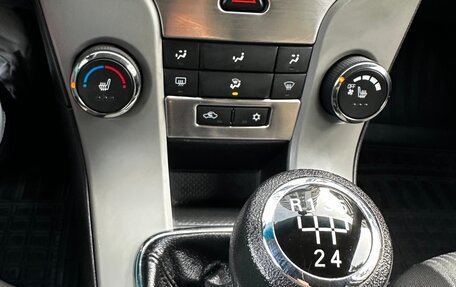 Chevrolet Cruze II, 2012 год, 820 000 рублей, 27 фотография