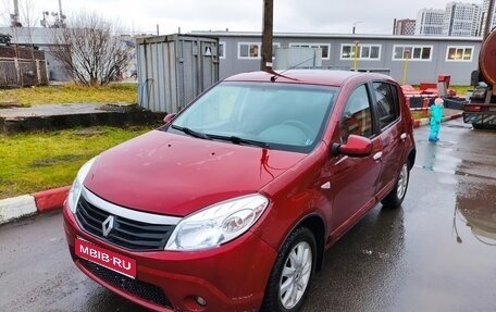 Renault Sandero I, 2011 год, 380 000 рублей, 1 фотография