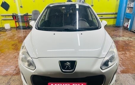 Peugeot 308 II, 2012 год, 490 000 рублей, 2 фотография