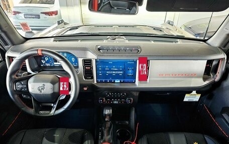 Ford Bronco, 2024 год, 13 499 000 рублей, 13 фотография