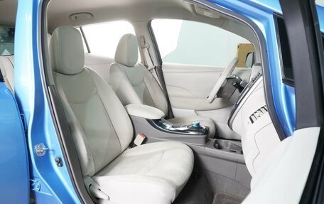 Nissan Leaf I, 2011 год, 789 000 рублей, 8 фотография