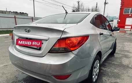Hyundai Solaris II рестайлинг, 2013 год, 635 000 рублей, 3 фотография