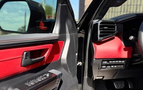 Toyota Tundra, 2023 год, 11 650 000 рублей, 8 фотография