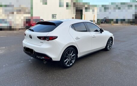 Mazda 3, 2020 год, 3 800 000 рублей, 5 фотография