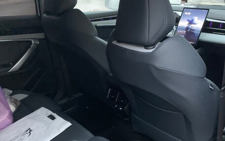 Geely Atlas, 2025 год, 9 фотография