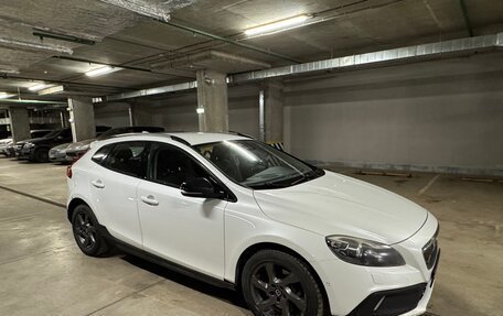 Volvo V40 Cross Country I, 2015 год, 1 500 000 рублей, 8 фотография