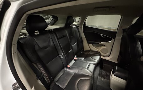 Volvo V40 Cross Country I, 2015 год, 1 500 000 рублей, 10 фотография