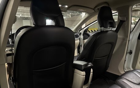 Volvo V40 Cross Country I, 2015 год, 1 500 000 рублей, 17 фотография