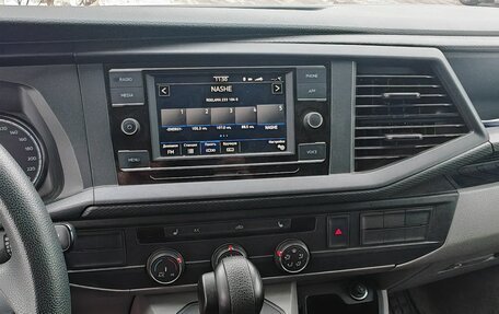 Volkswagen Transporter T6 рестайлинг, 2021 год, 4 800 000 рублей, 17 фотография