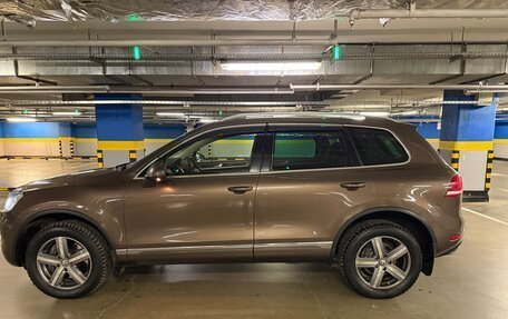 Volkswagen Touareg III, 2011 год, 2 200 000 рублей, 4 фотография