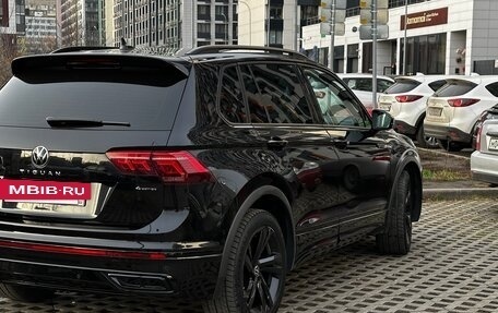 Volkswagen Tiguan II, 2021 год, 3 800 000 рублей, 10 фотография