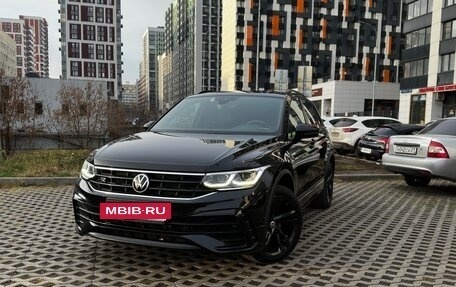 Volkswagen Tiguan II, 2021 год, 3 800 000 рублей, 7 фотография