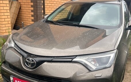 Toyota RAV4, 2017 год, 3 300 000 рублей, 7 фотография